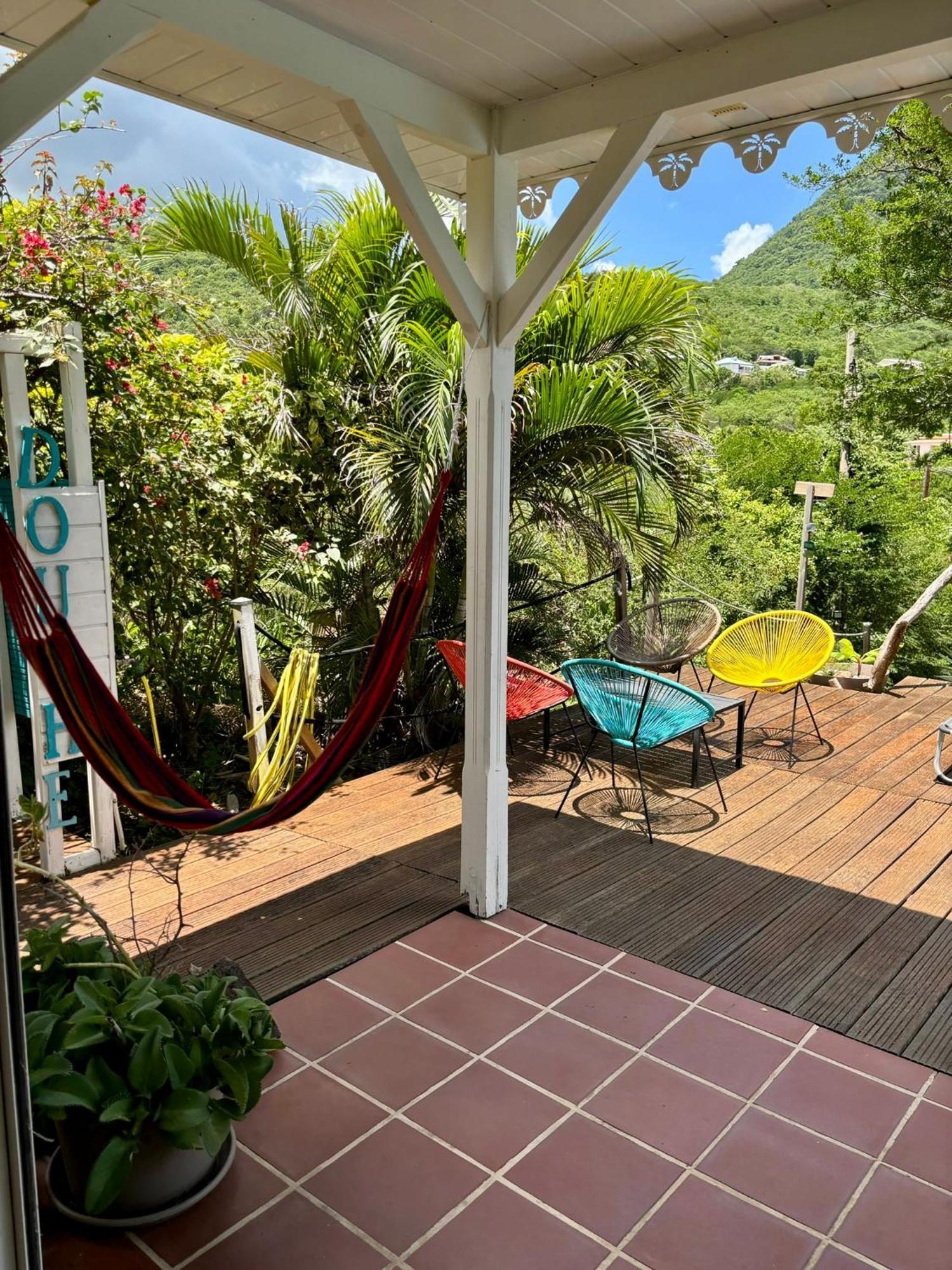 Villa Piscine - Maracudja เลส์ อองซ์-ดิอาร์เลส ภายนอก รูปภาพ